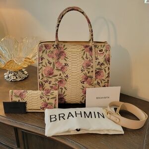 Brahmin  - Caroline Ivory Labyrinth